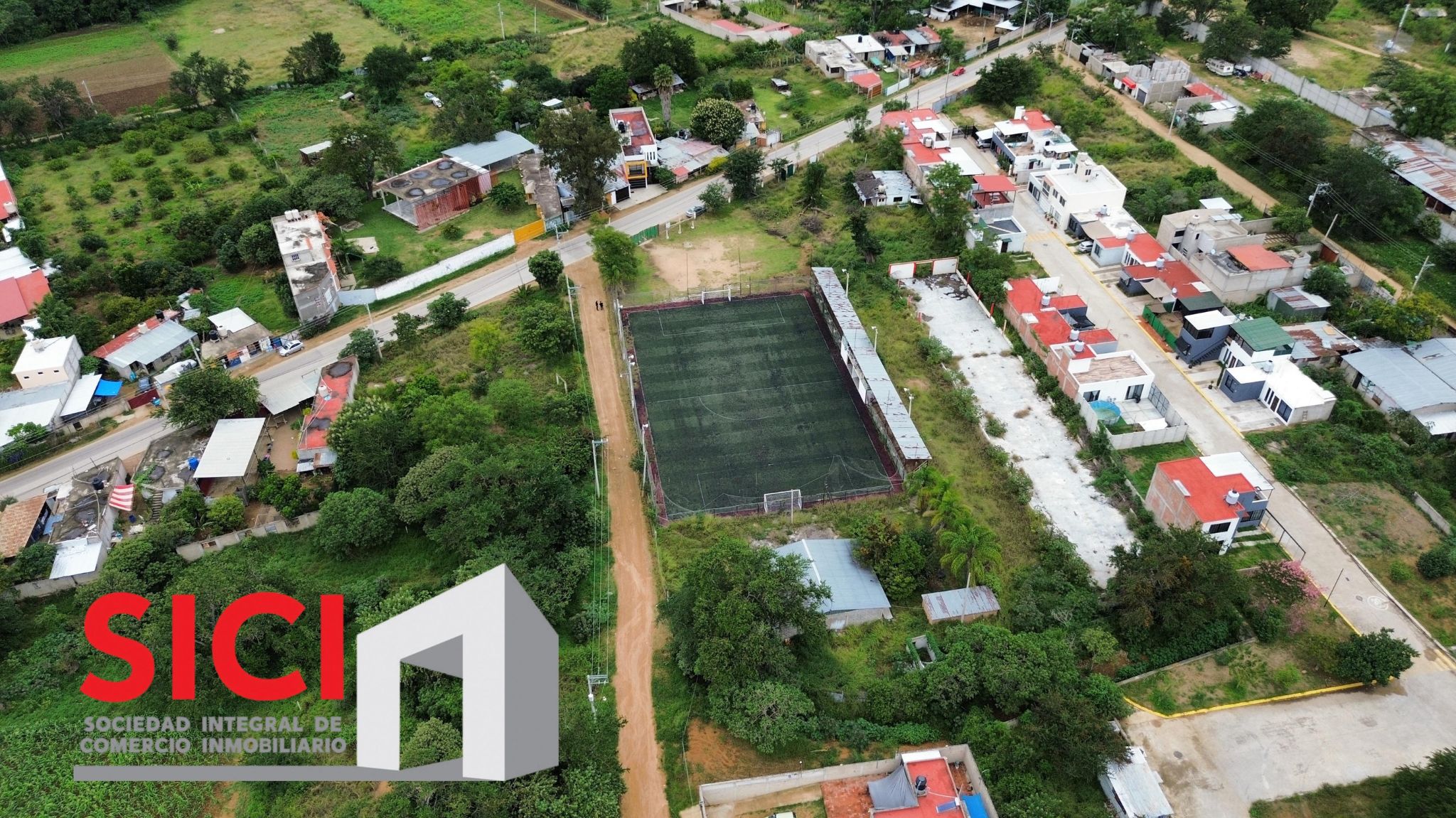 Terreno a la venta sobre la carretera principal en San Javier Xoxocotlán