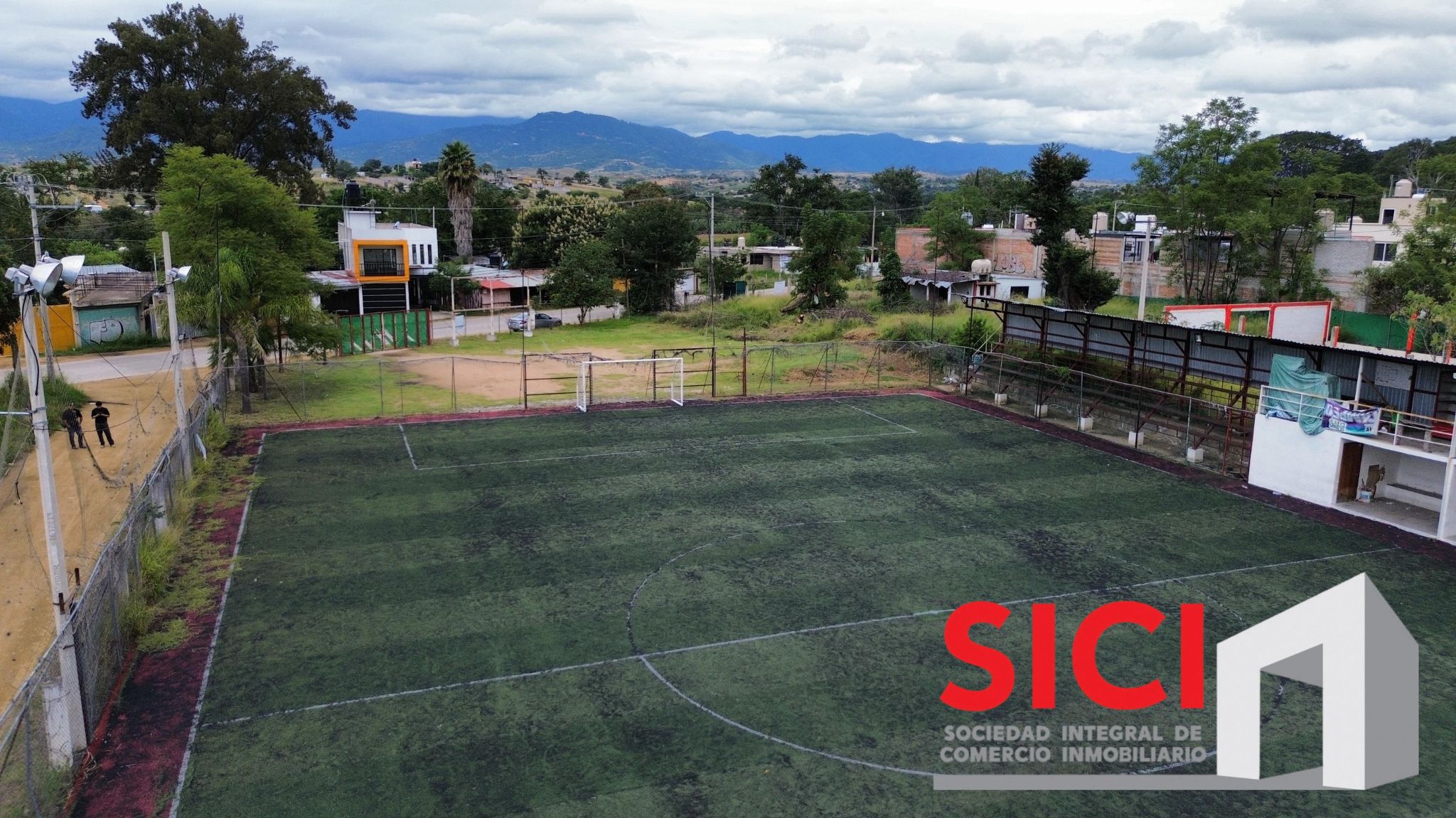 Terreno a la venta sobre la carretera principal en San Javier Xoxocotlán