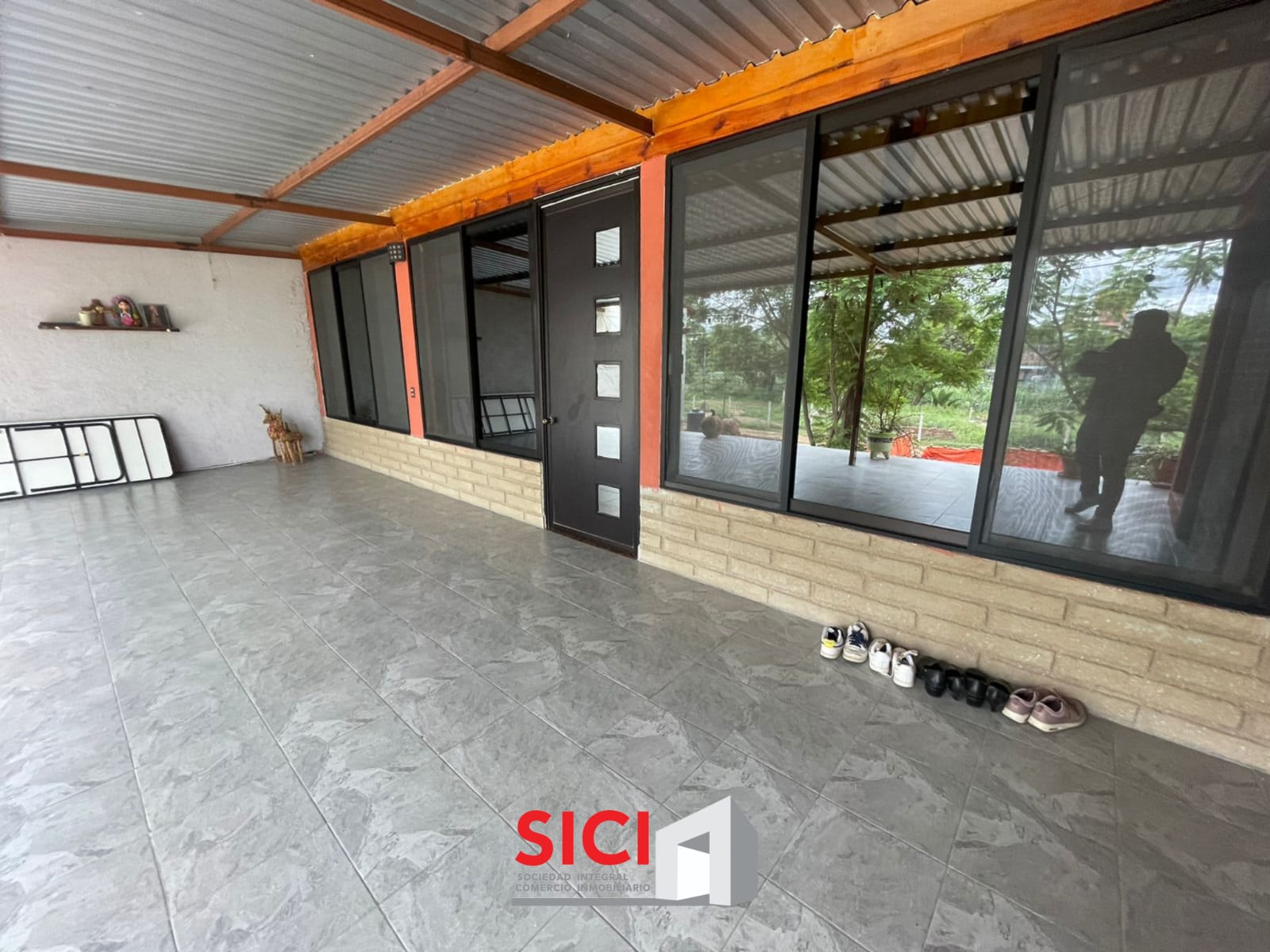 CASA EN VENTA A 1 CUADRA DE CAMINO NACIONAL SAN SEBASTIÁN TUTLA