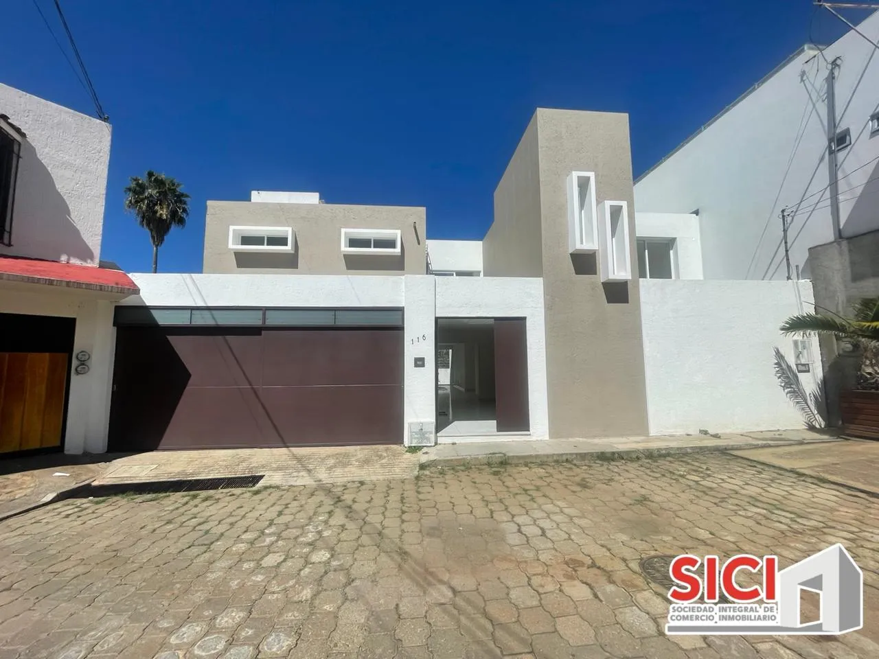 RESIDENCIA NAPOLES