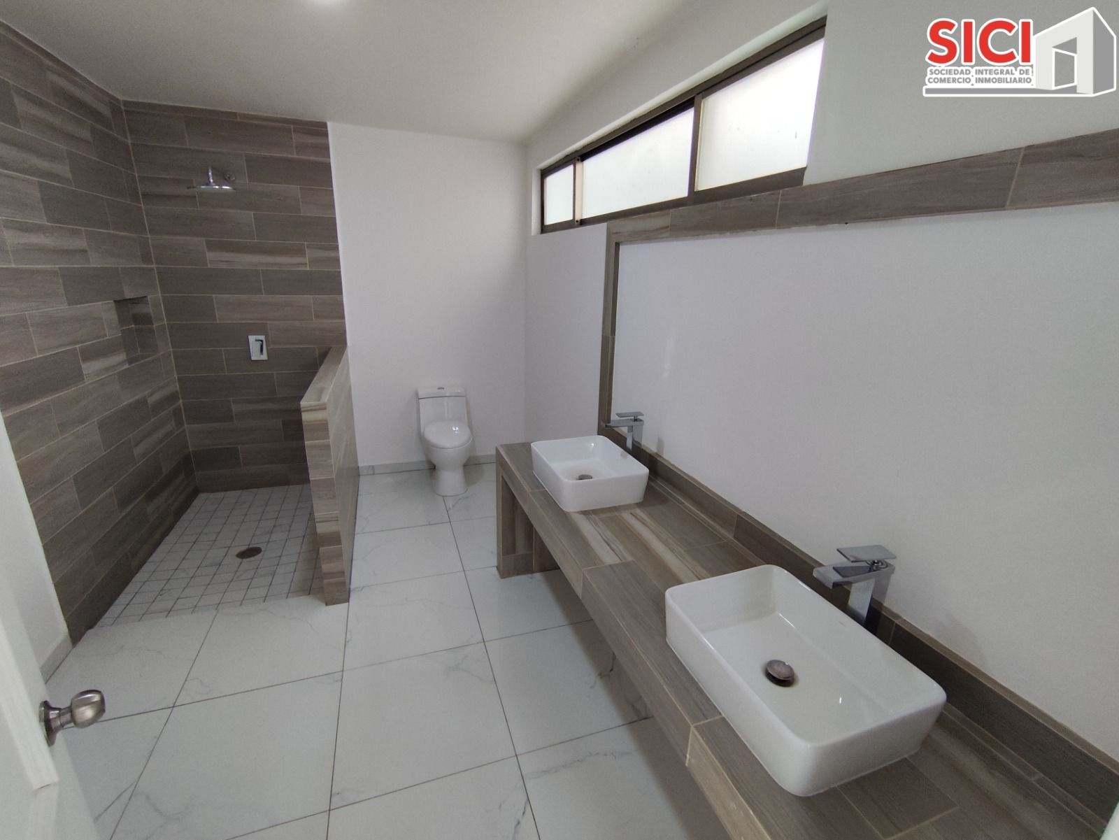 RESIDENCIA NAPOLES