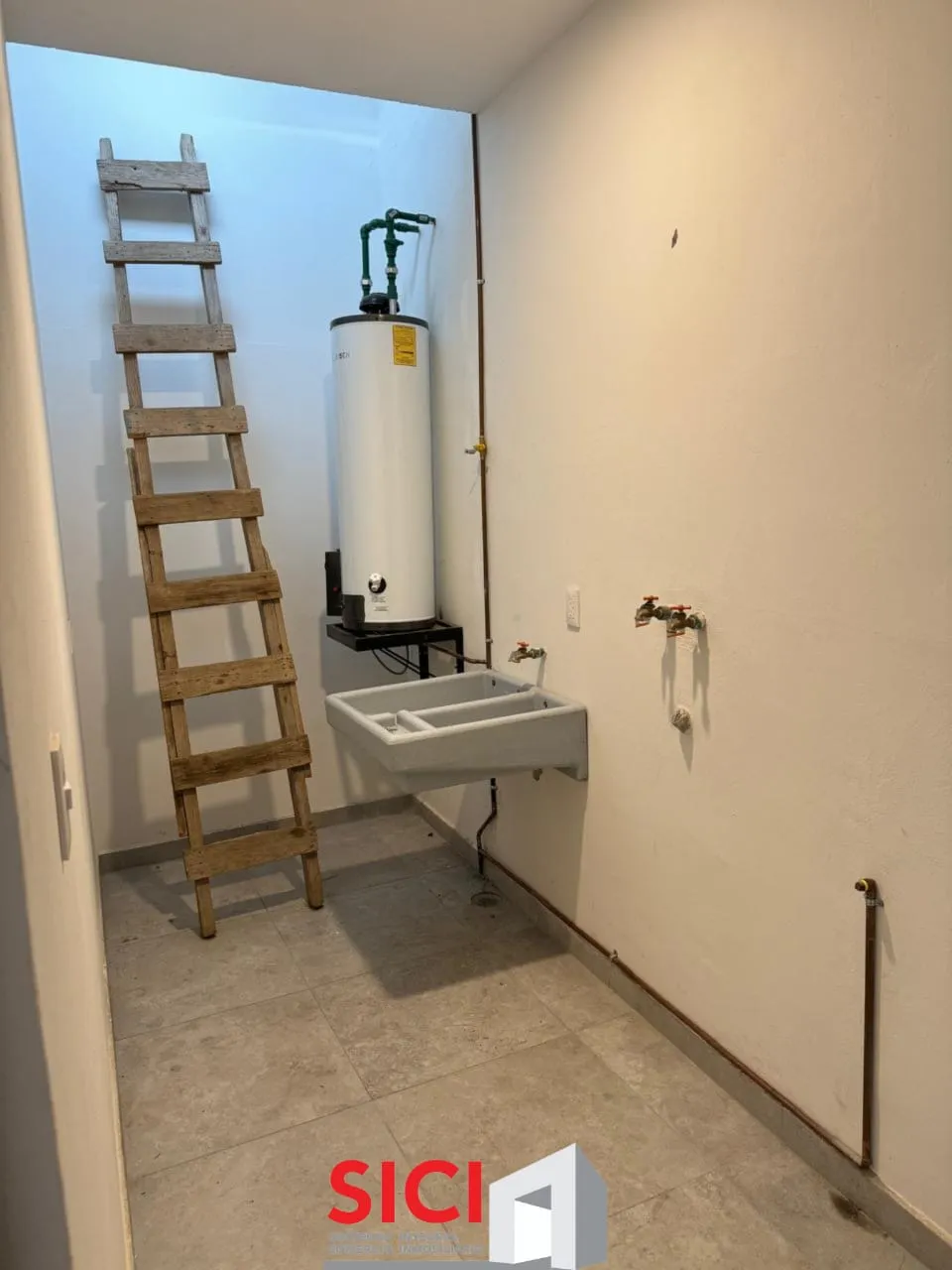 CASA TIPO KLOOSTER