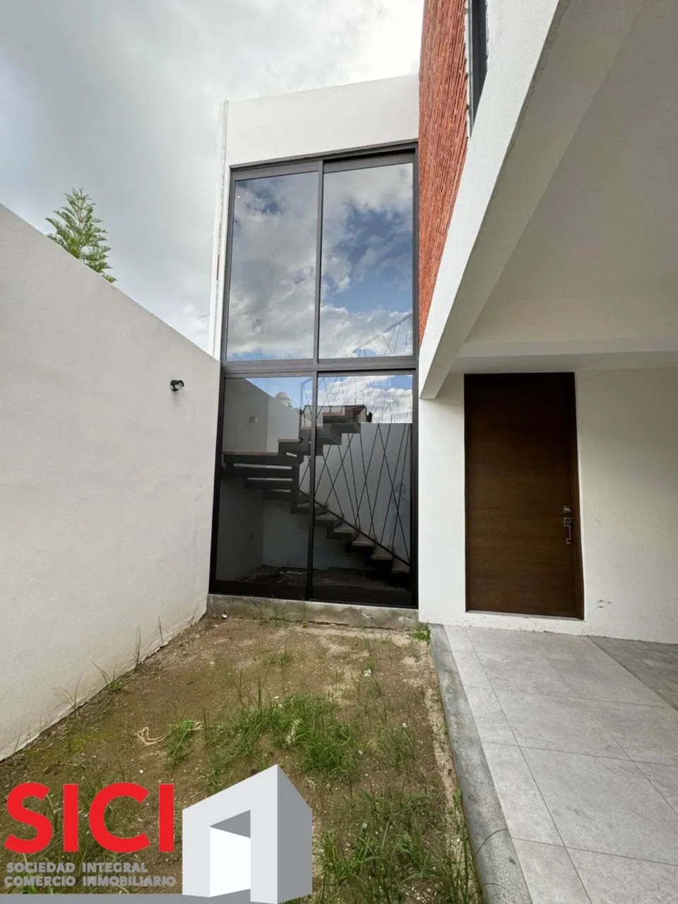 CASA TIPO KLOOSTER