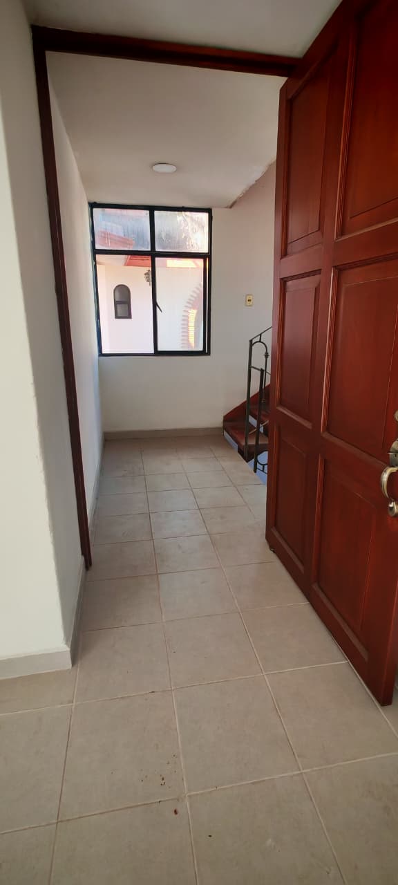 DEPARTAMANTO ZARATE