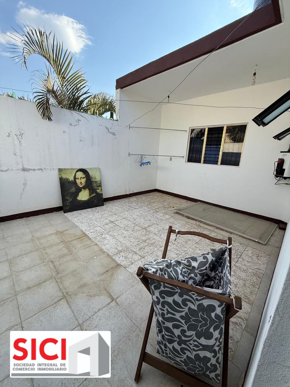 RENTA CASA AZTECA