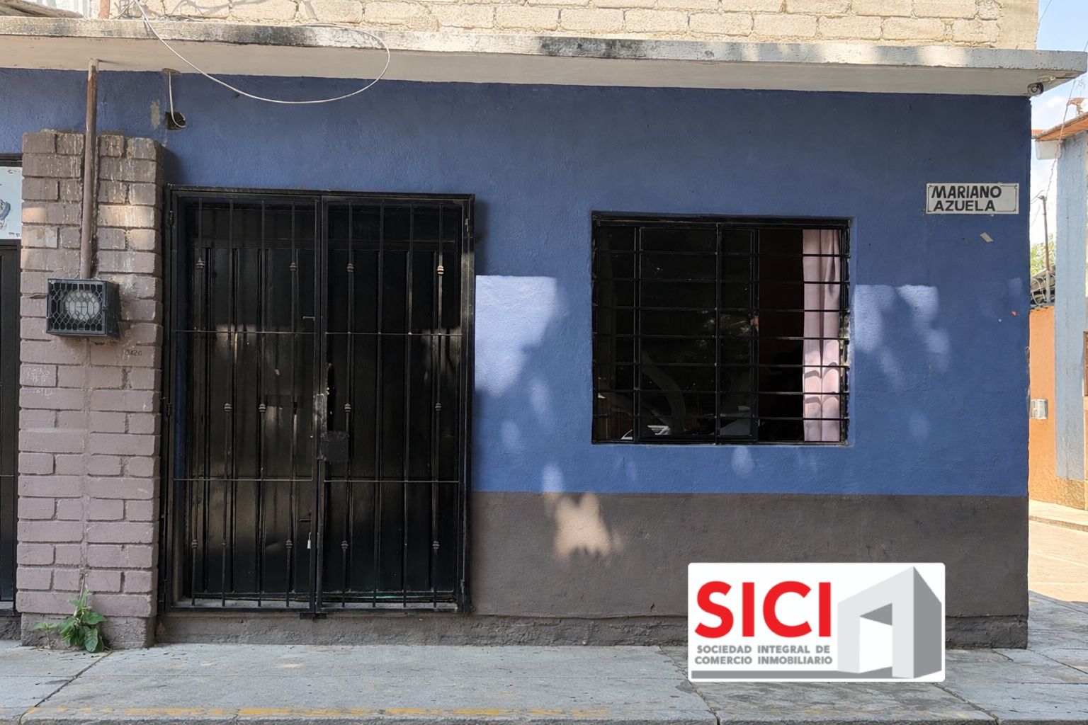 LOCAL COMERCIAL AZUELA