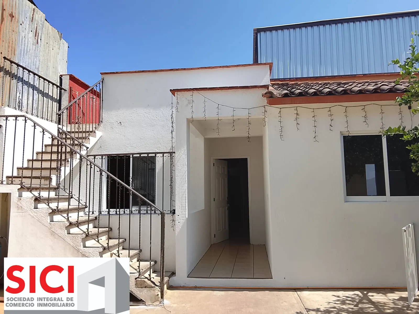 CASA GONZALEZ COLONIA LOMA LINDA