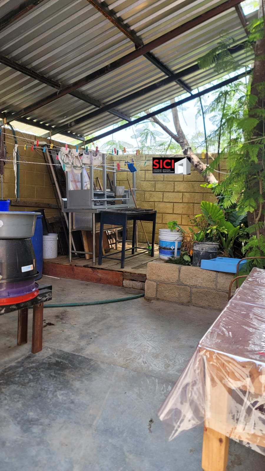 RENTA DE CASA PARA RESTAURANTE CON AMPLIA TERRAZA EN SAN DIONISIO OCOTLÁN