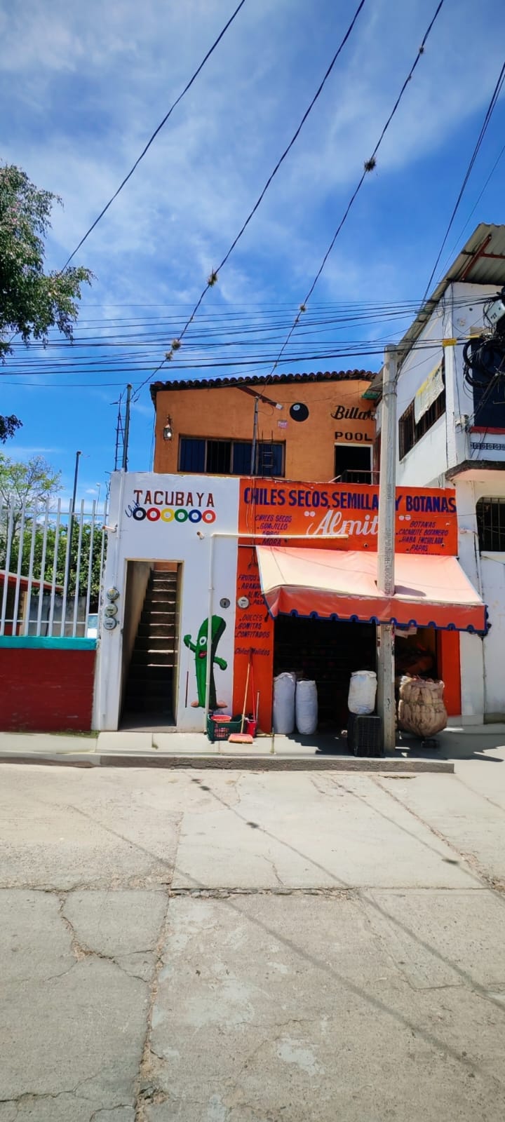 LOCAL EN TLACOLULA
