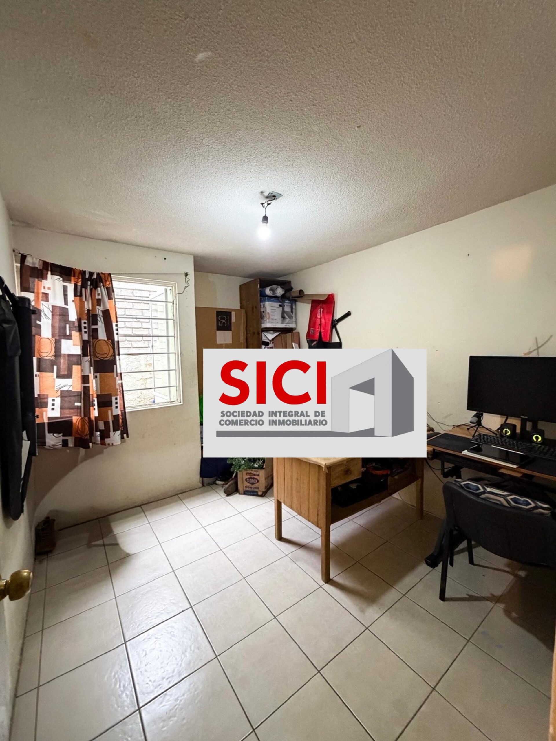 Áurea. Salón en venta