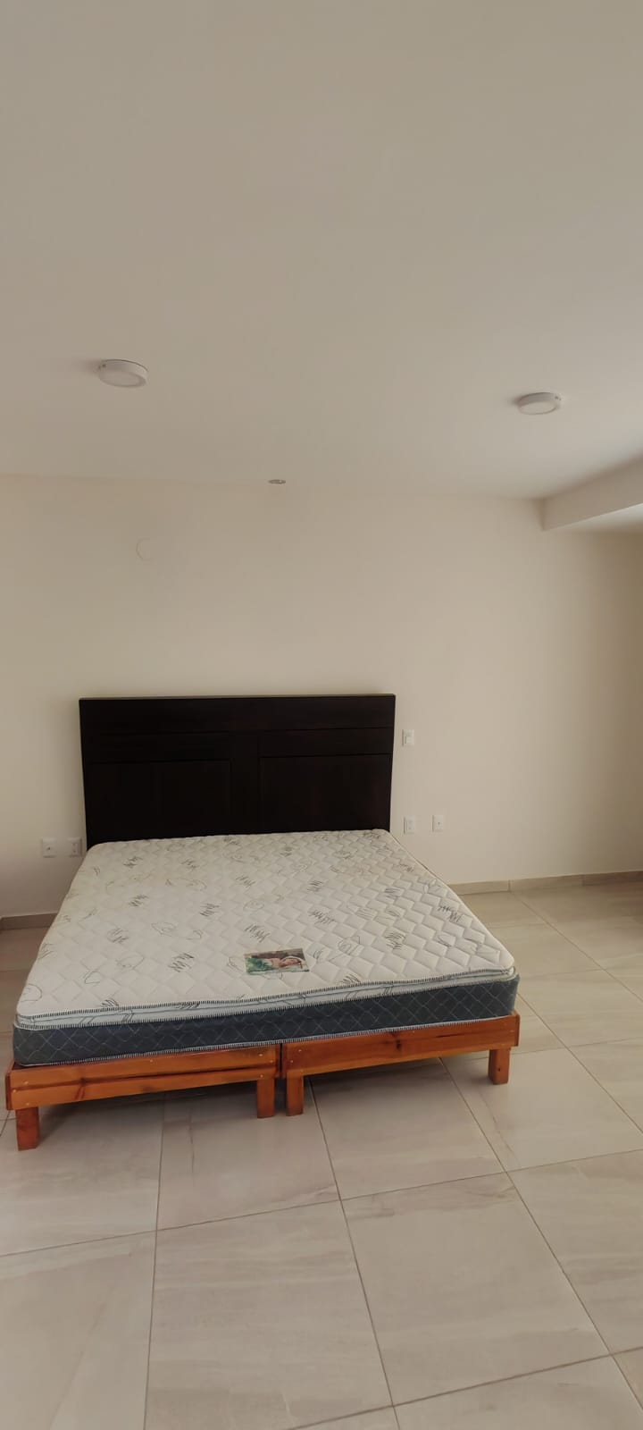 CASA EN RENTA PALMAS DE SANTIAGO II