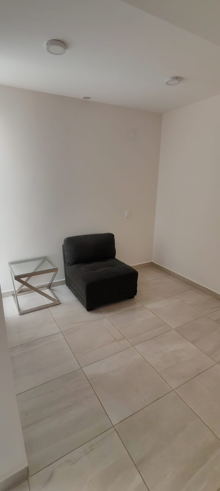 CASA EN RENTA PALMAS DE SANTIAGO II