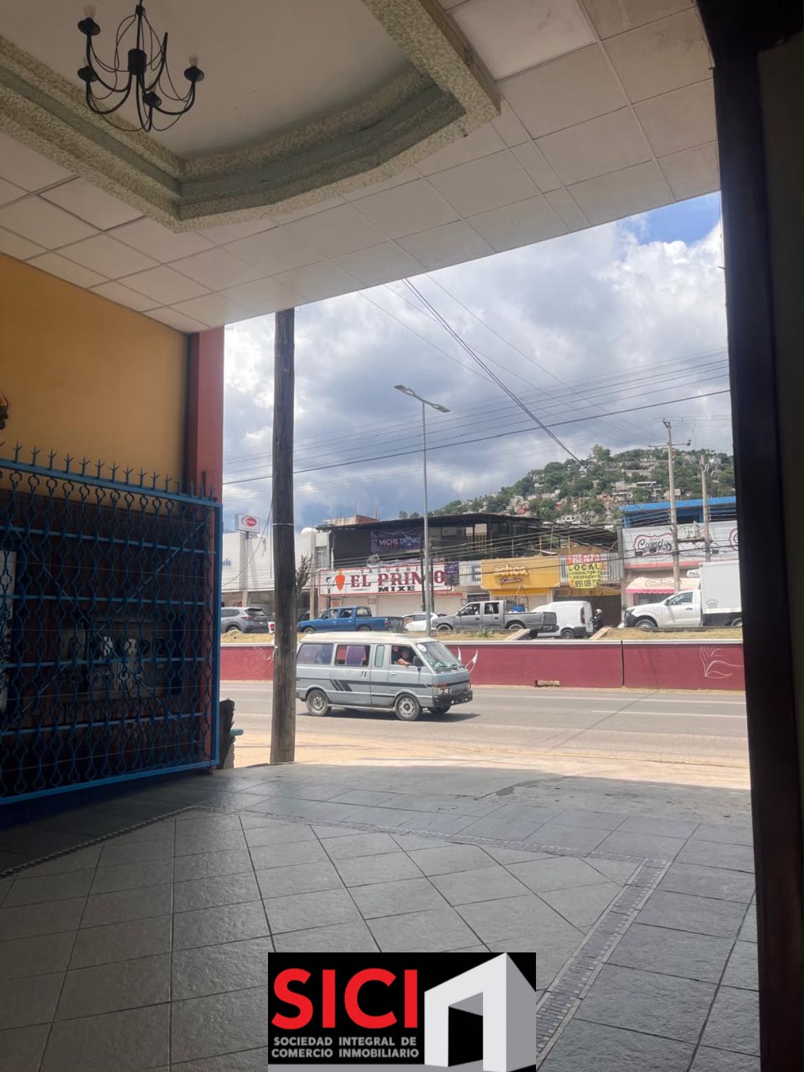 Espacio en renta 180m2 en  santa rosa