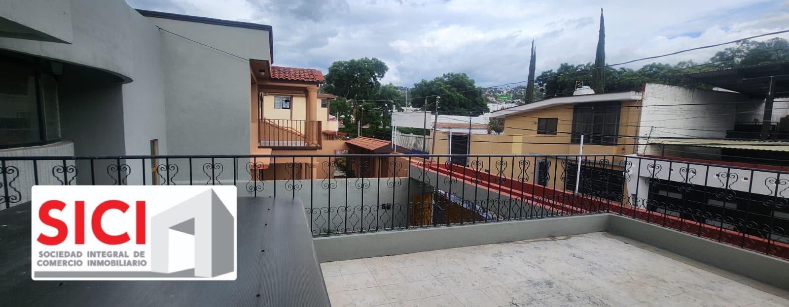 CASA EN RENTA  SANTA ROSA 2 CERCA AURRERA