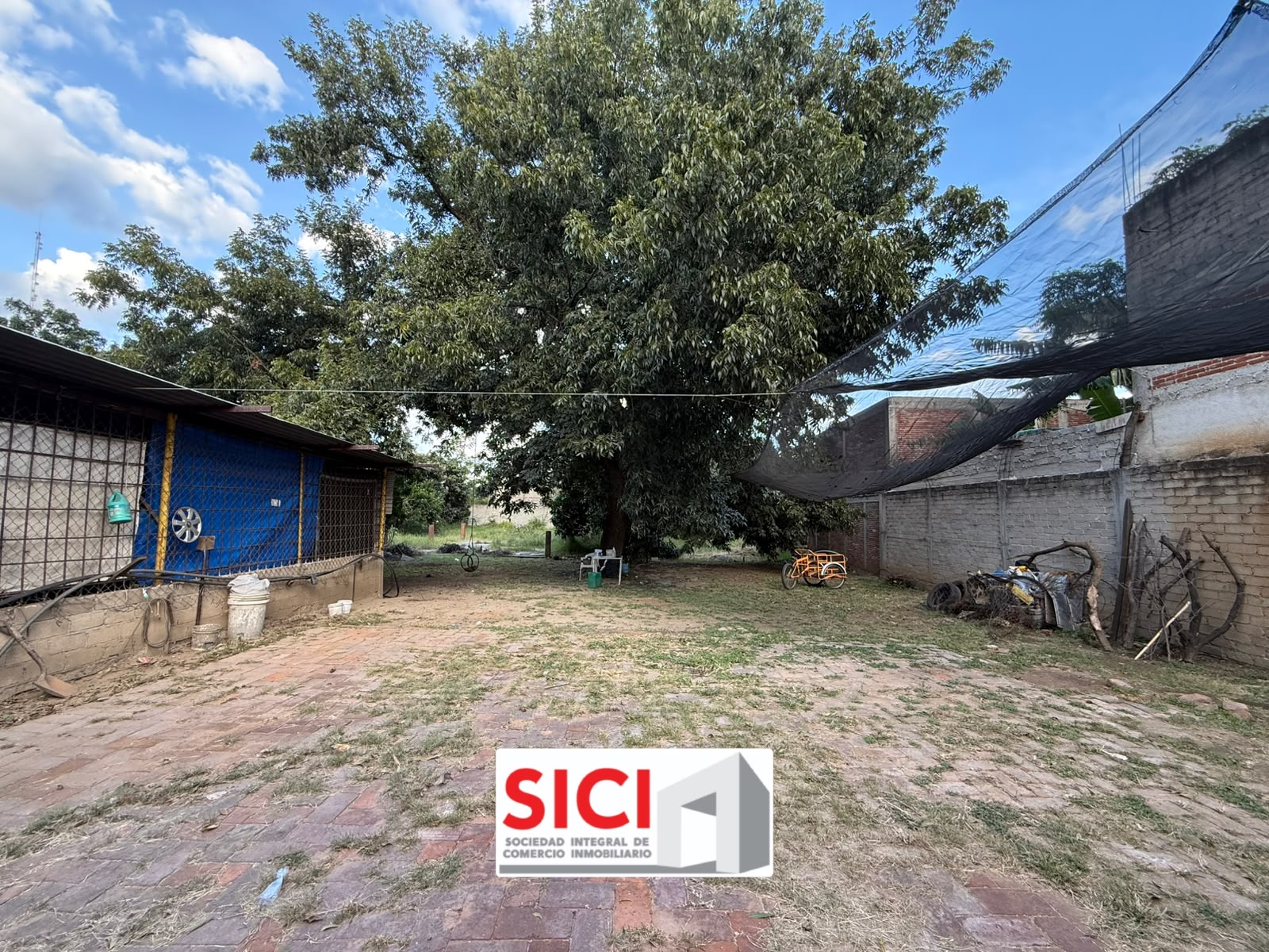 TERRENO COMERCIAL EN RENTA,  AVENIDA PRINCIPAL DE XOXOCOTLAN