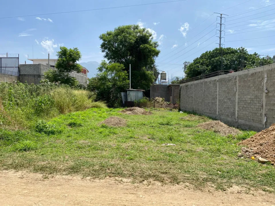 Tiene Terreno en Venta Col. Laureles, Pueblo Nuevo, Oax.
