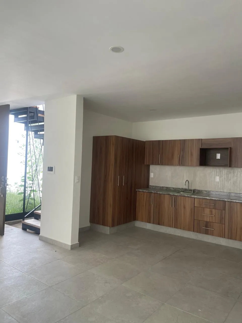 CASA EN RENTA SAN LORENZO