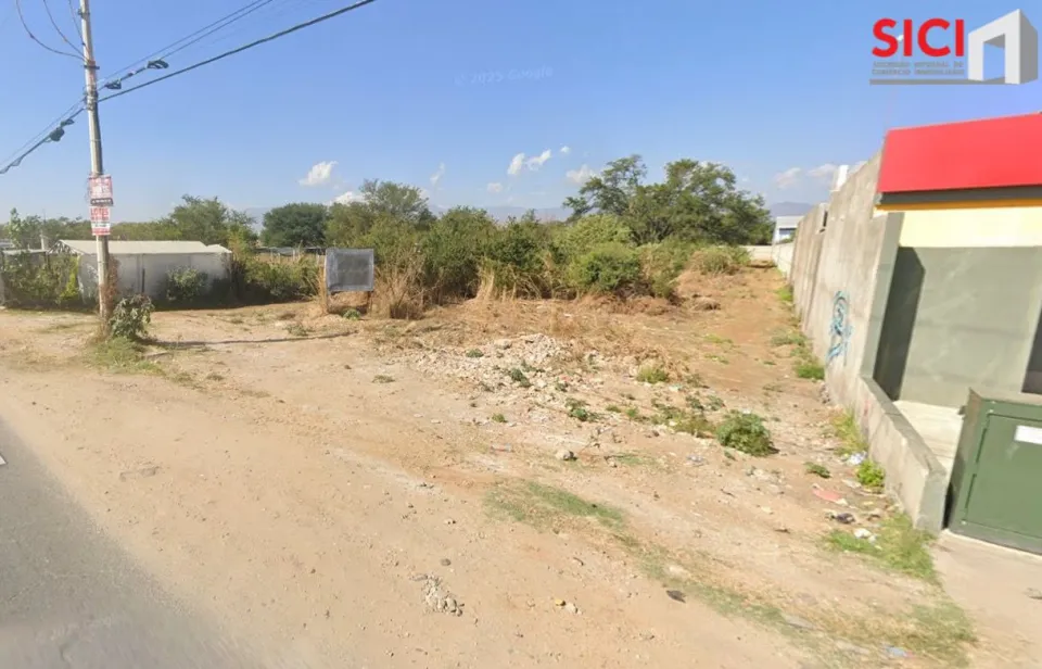 Terreno Carretera