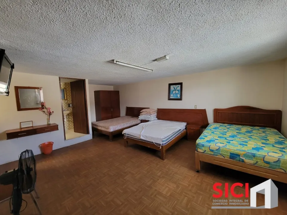 HOTEL LAS CASAS