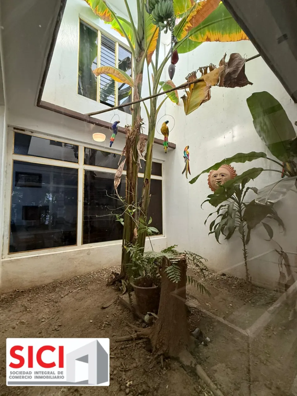 RENTA CASA AZTECA