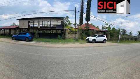 RENTA DE CASA PARA RESTAURANTE CON AMPLIA TERRAZA EN SAN DIONISIO OCOTLÁN