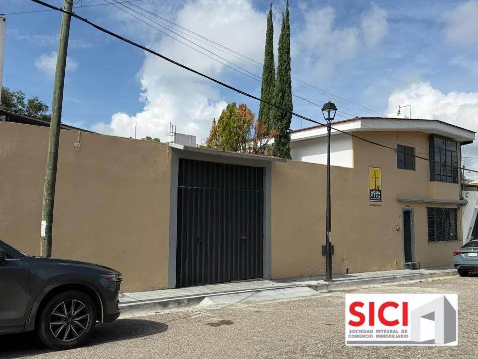 RENTA CASA SANTA ROSA